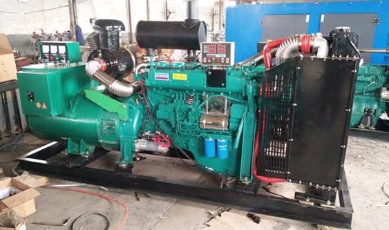 五家渠潍柴二手发电机大型柴油发电机组