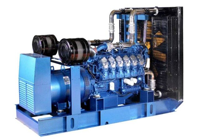 五家渠康明斯30kw小型柴油二手发电机组