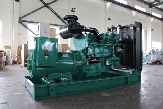 五家渠320kw康明斯柴油发电车出租_COPY_COPY